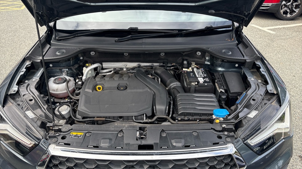 SEAT Ateca 1.5 TSI EVO SE Technology 5dr DSG Petrol Estate - Image 8