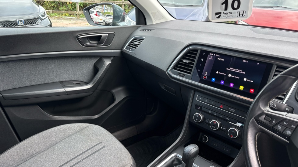 SEAT Ateca 1.5 TSI EVO SE Technology 5dr DSG Petrol Estate - Image 14