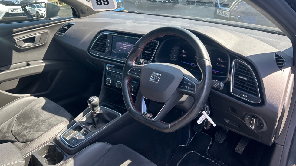 SEAT Leon 1.5 TSI EVO FR Black Edition [EZ] 5dr Petrol Hatchback - Image 11