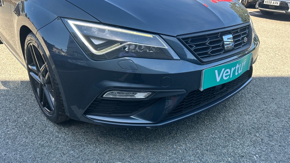 SEAT Leon 1.5 TSI EVO FR Black Edition [EZ] 5dr Petrol Hatchback - Image 39