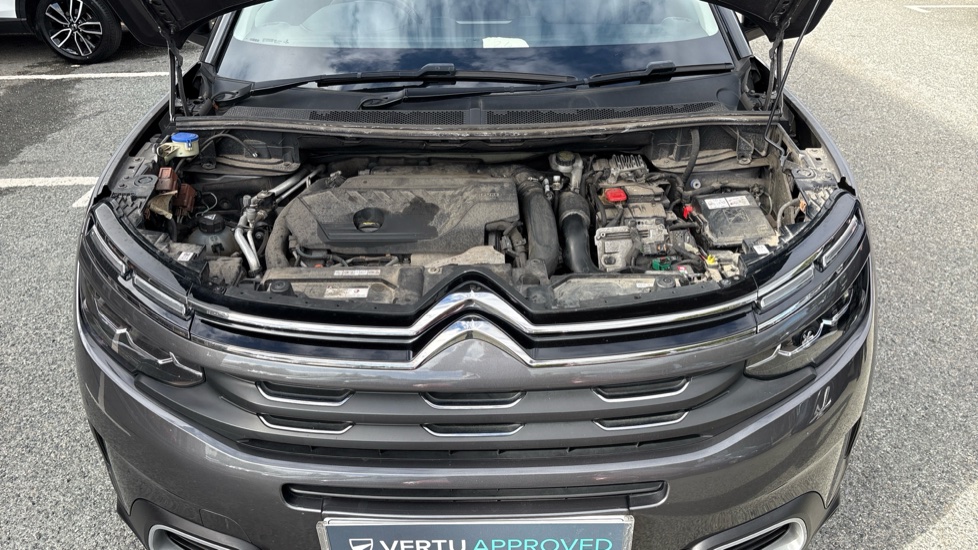 Citroen C5 Aircross 1.6 Plug-in Hybrid 225 Shine Plus 5dr e-EAT8 Hatchback - Image 8