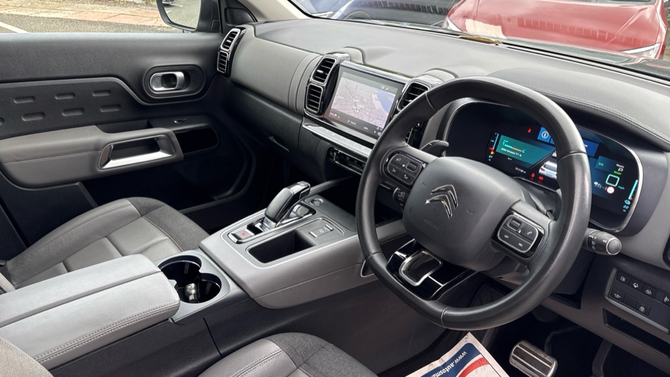 Citroen C5 Aircross 1.6 Plug-in Hybrid 225 Shine Plus 5dr e-EAT8 Hatchback - Image 11