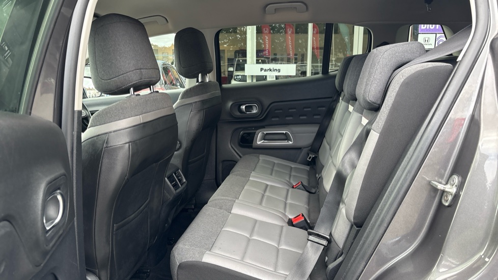 Citroen C5 Aircross 1.6 Plug-in Hybrid 225 Shine Plus 5dr e-EAT8 Hatchback - Image 16