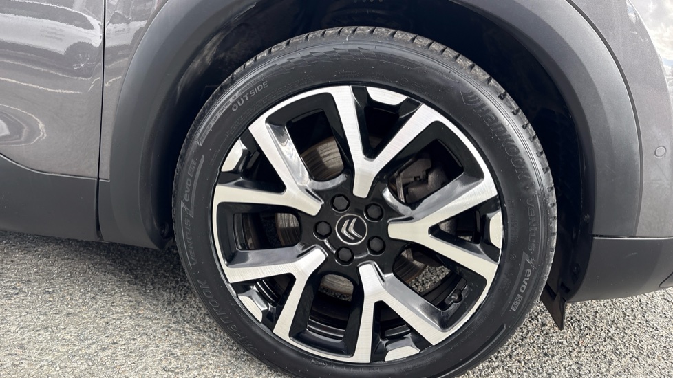 Citroen C5 Aircross 1.6 Plug-in Hybrid 225 Shine Plus 5dr e-EAT8 Hatchback - Image 23