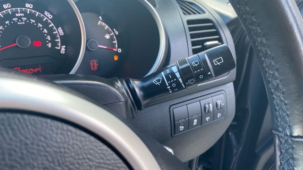 Kia Venga 1.6 3 5dr Auto [6] Petrol Hatchback - Image 22