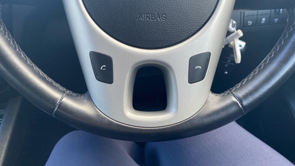 Kia Venga 1.6 3 5dr Auto [6] Petrol Hatchback - Image 38