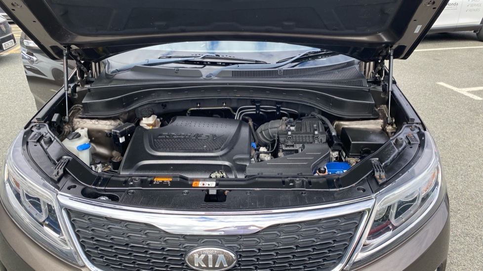Kia Sorento 2.2 CRDi KX-2 5dr Auto [Sat Nav] Diesel Station Wagon - Image 8