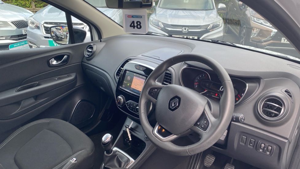 Renault Captur 0.9 TCE 90 Iconic 5dr Petrol Hatchback - Image 11