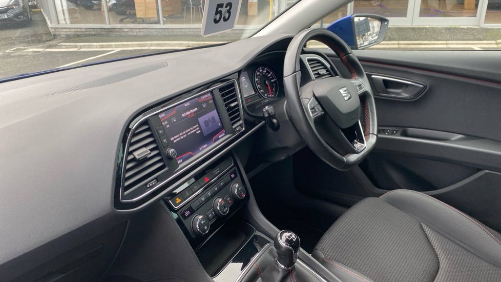 SEAT Leon 1.5 TSI EVO FR [EZ] 5dr Petrol Hatchback - Image 9