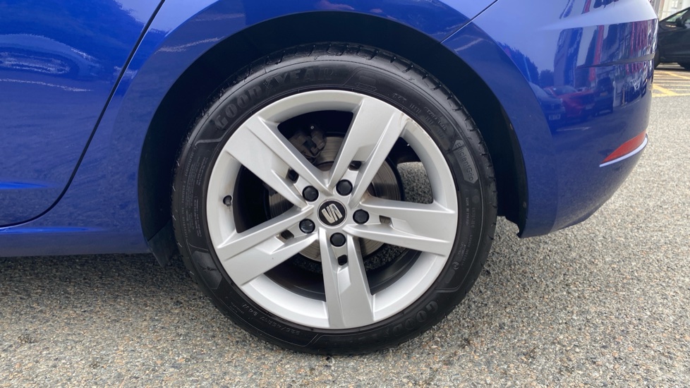SEAT Leon 1.5 TSI EVO FR [EZ] 5dr Petrol Hatchback - Image 23