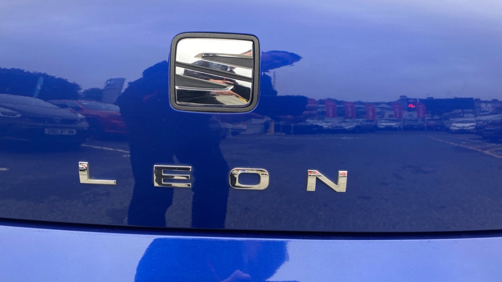 SEAT Leon 1.5 TSI EVO FR [EZ] 5dr Petrol Hatchback - Image 25