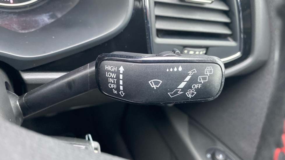 SEAT Leon 1.5 TSI EVO FR [EZ] 5dr Petrol Hatchback - Image 35