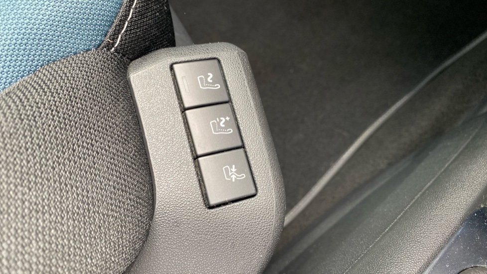 Citroen C4 Picasso 1.2 PureTech Feel 5dr Petrol Estate - Image 21