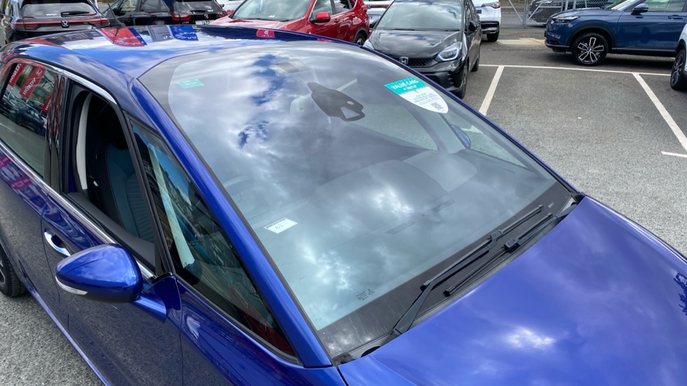 Citroen C4 Picasso 1.2 PureTech Feel 5dr Petrol Estate - Image 37
