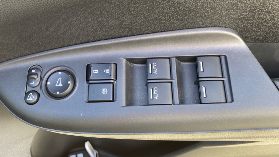 Honda Jazz 1.3 i-VTEC EX 5dr CVT Petrol Hatchback - Image 25