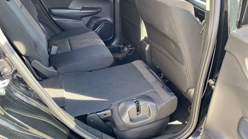 Honda Jazz 1.3 i-VTEC EX 5dr CVT Petrol Hatchback - Image 39