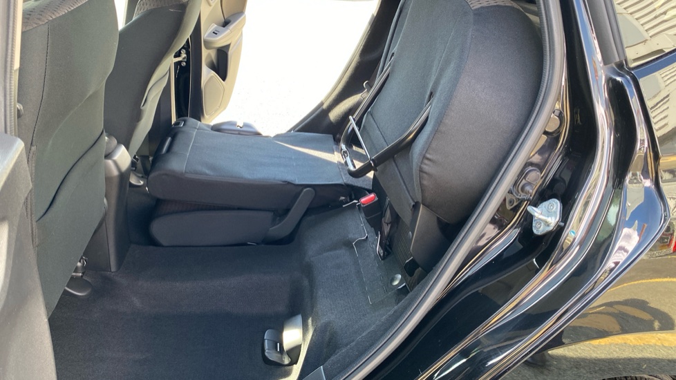 Honda Jazz 1.3 i-VTEC EX 5dr CVT Petrol Hatchback - Image 40