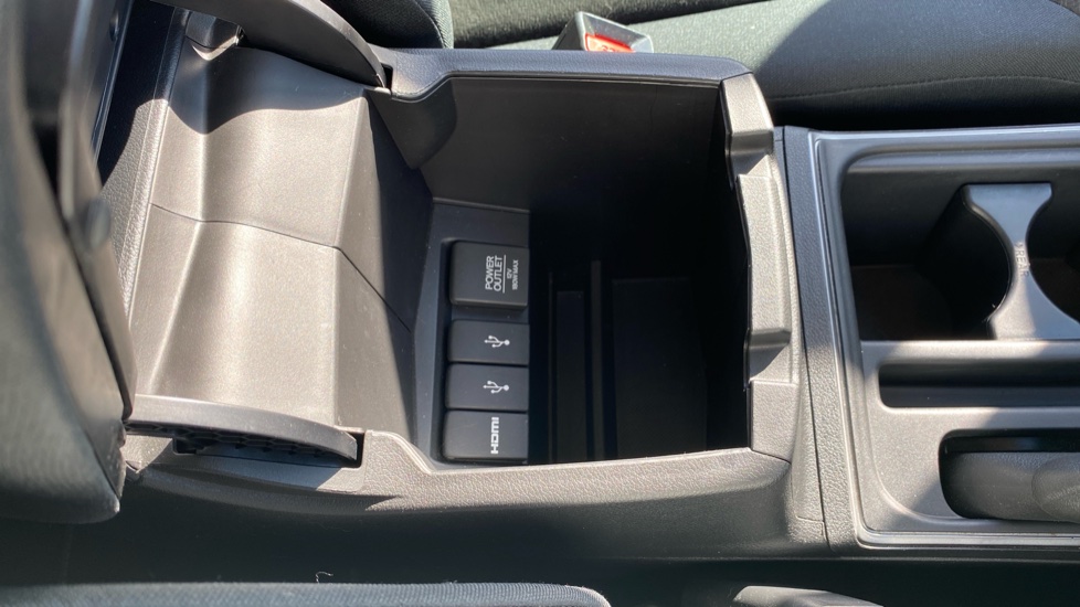 Honda CR-V 2.0 i-VTEC SE Plus 5dr 2WD [Nav] Petrol Estate - Image 28
