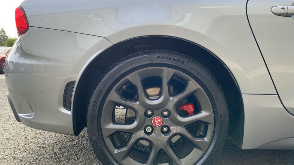 Abarth 124 Spider 1.4 T MultiAir 2dr Petrol Roadster - Image 7