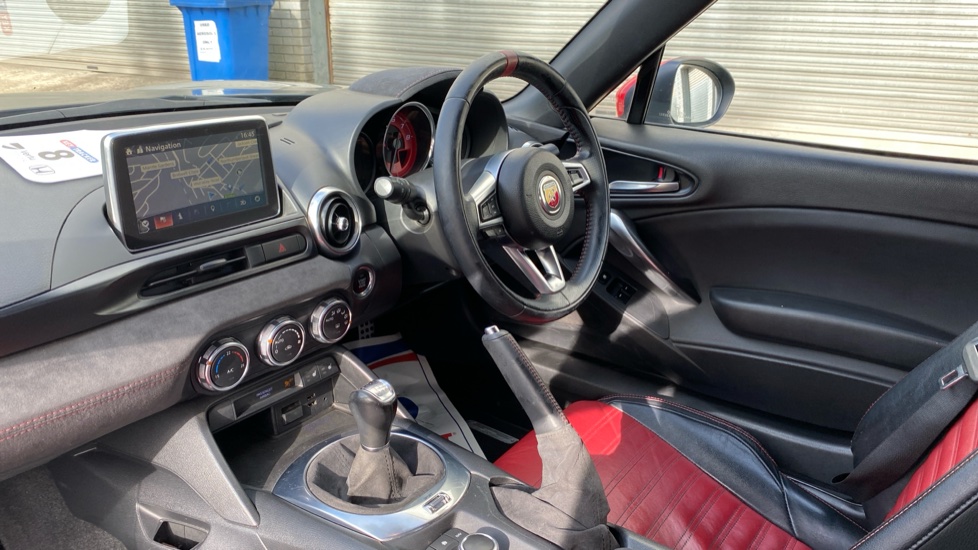 Abarth 124 Spider 1.4 T MultiAir 2dr Petrol Roadster - Image 9