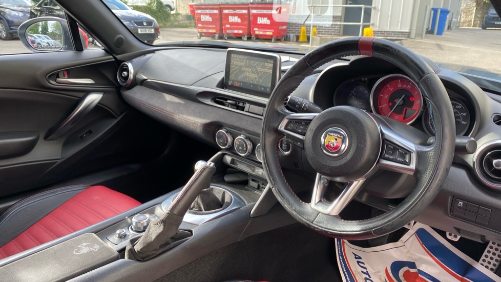 Abarth 124 Spider 1.4 T MultiAir 2dr Petrol Roadster - Image 11
