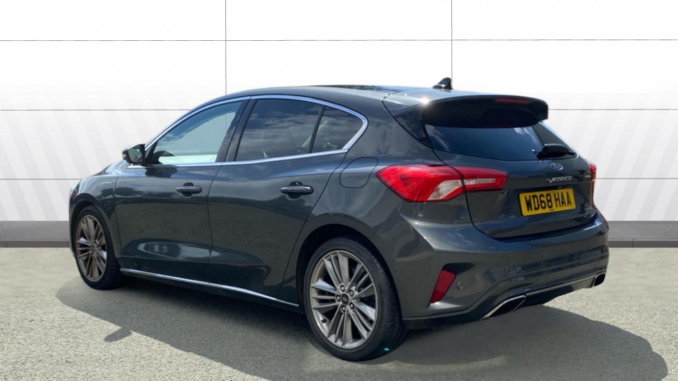 Ford Focus Vignale 1.0 EcoBoost 125 5dr Petrol Hatchback - Image 2