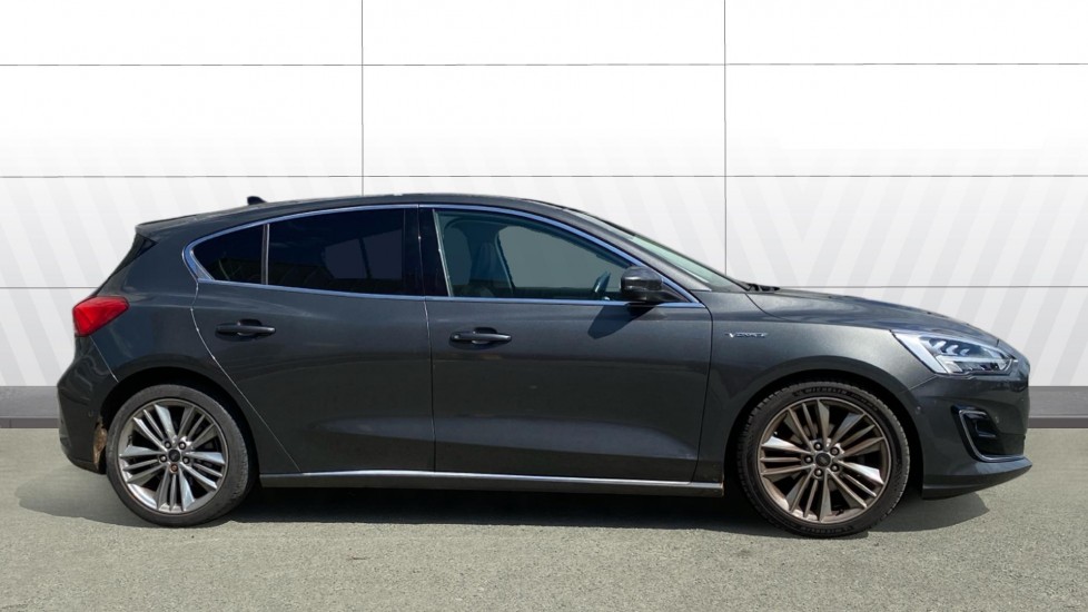 Ford Focus Vignale 1.0 EcoBoost 125 5dr Petrol Hatchback - Image 5