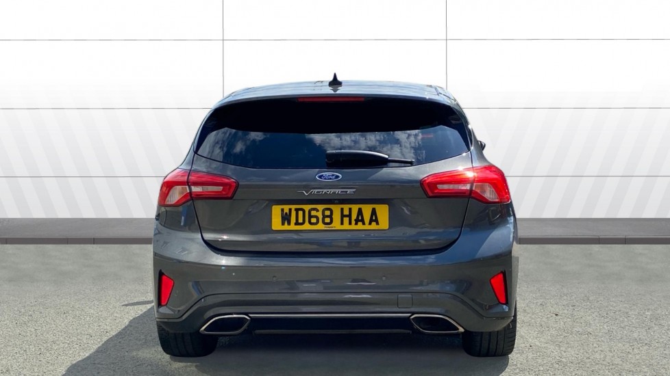 Ford Focus Vignale 1.0 EcoBoost 125 5dr Petrol Hatchback - Image 6