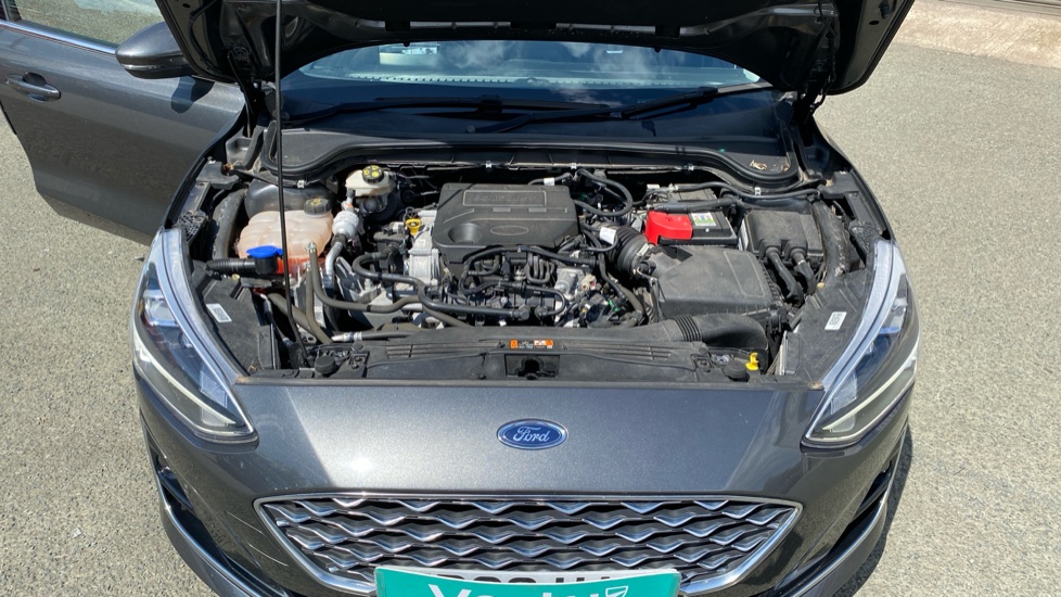 Ford Focus Vignale 1.0 EcoBoost 125 5dr Petrol Hatchback - Image 8