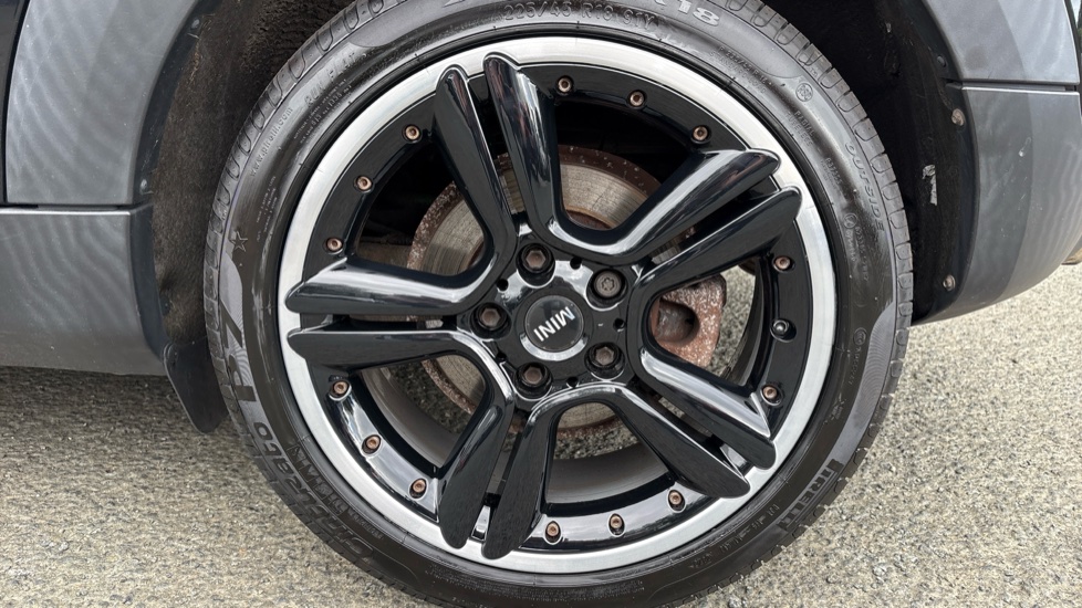 MINI Paceman 1.6 Cooper ALL4 3dr Petrol Coupe - Image 23