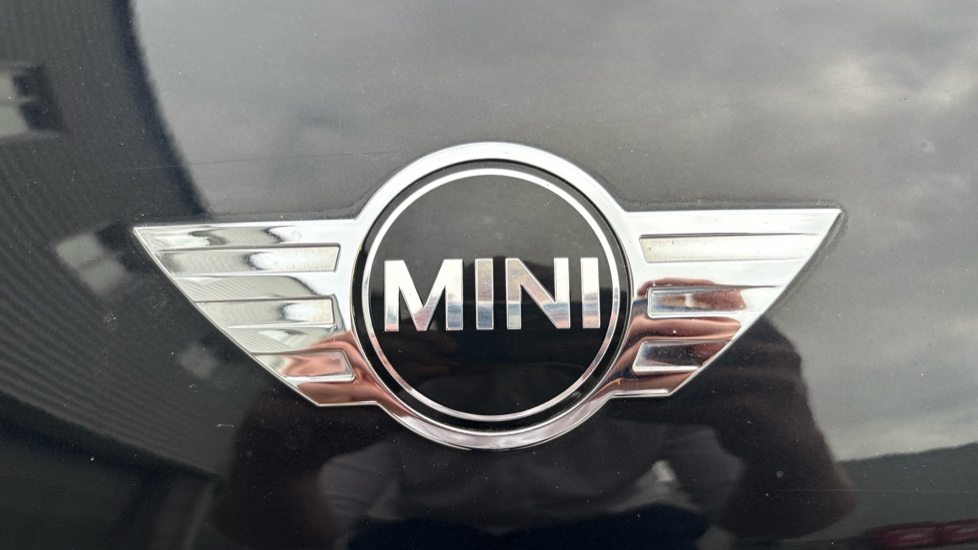 MINI Paceman 1.6 Cooper ALL4 3dr Petrol Coupe - Image 26