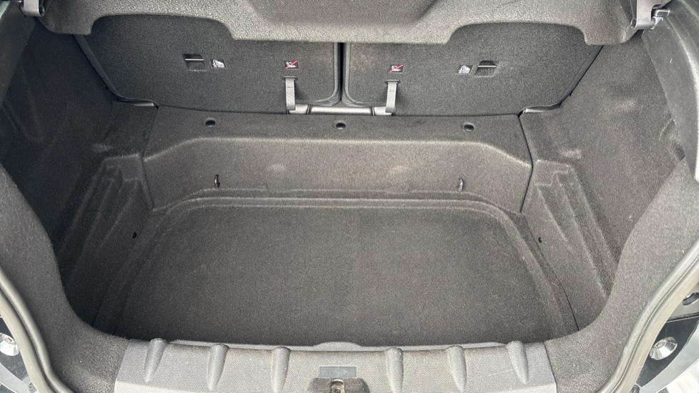 MINI Paceman 1.6 Cooper ALL4 3dr Petrol Coupe - Image 39