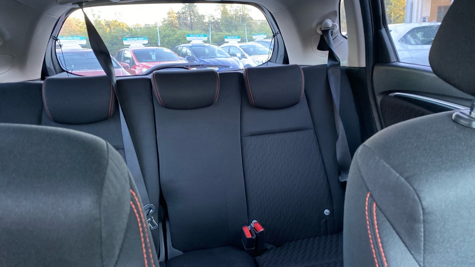 Honda Jazz 1.5 i-VTEC Sport 5dr Petrol Hatchback - Image 15