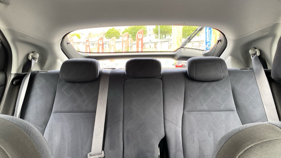 Honda Civic 1.8 i-VTEC ES-T 5dr Petrol Hatchback - Image 15