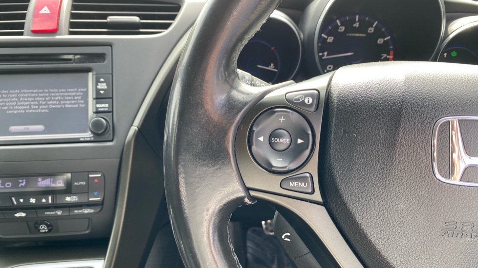 Honda Civic 1.8 i-VTEC ES-T 5dr Petrol Hatchback - Image 33