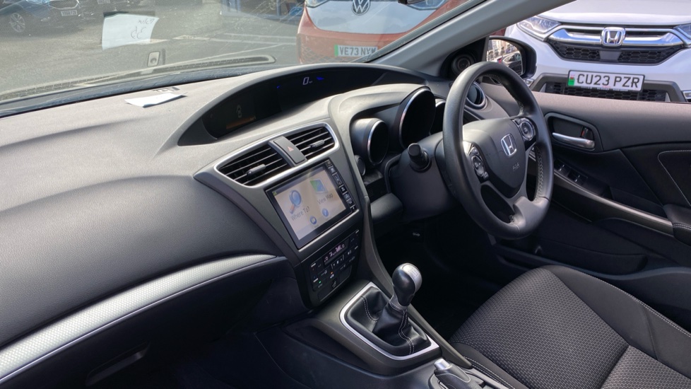 Honda Civic 1.6 i-DTEC SE Plus 5dr [Nav] Diesel Hatchback - Image 9