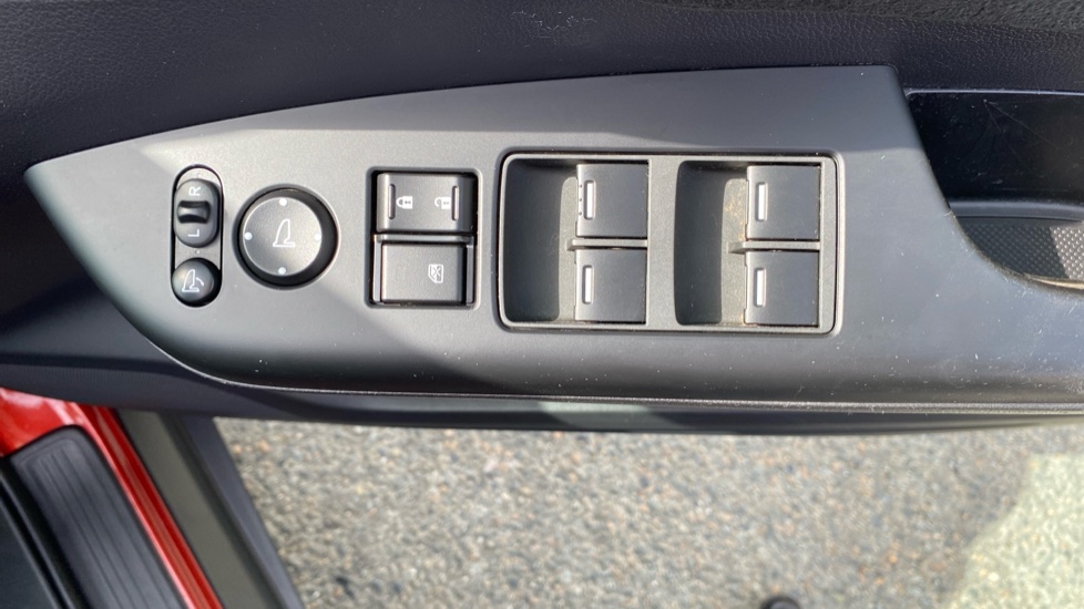 Honda CR-V 2.0 i-VTEC SE Plus 5dr 2WD [Nav] Petrol Estate - Image 22