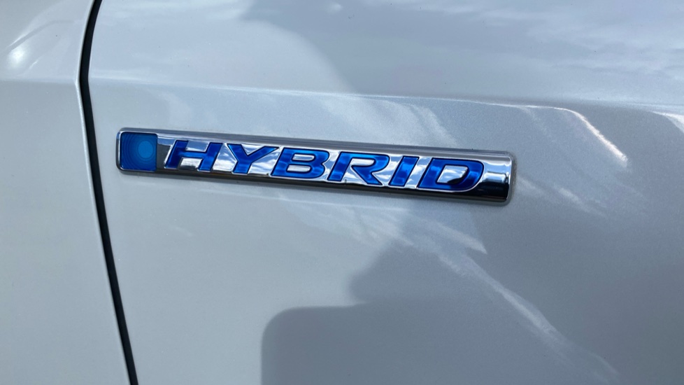 Honda CR-V 2.0 i-MMD Hybrid SE 2WD 5dr eCVT Hybrid Estate - Image 24