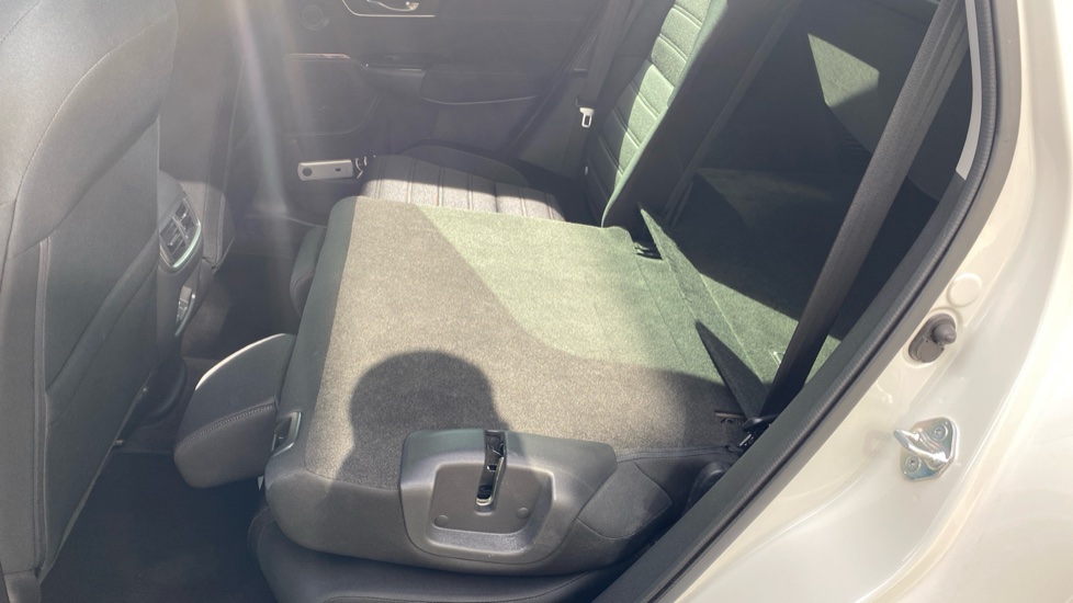 Honda CR-V 2.0 i-MMD Hybrid SE 2WD 5dr eCVT Hybrid Estate - Image 28
