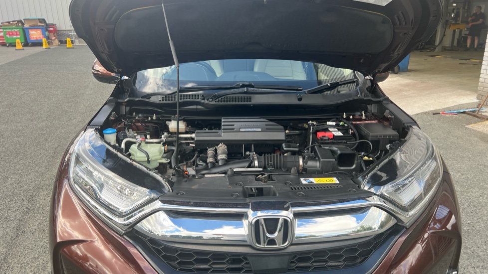 Honda CR-V 1.5 VTEC Turbo SR 5dr Petrol Estate - Image 8