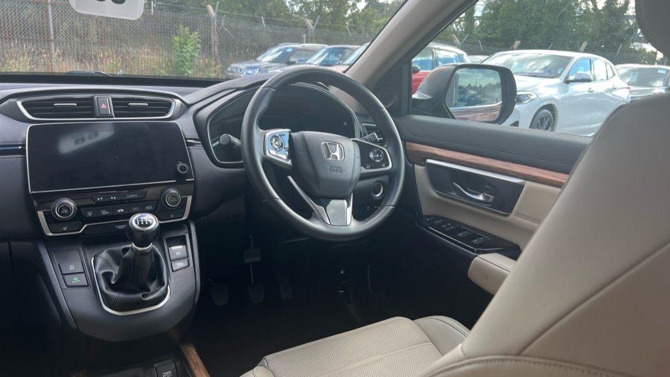 Honda CR-V 1.5 VTEC Turbo SR 5dr Petrol Estate - Image 11