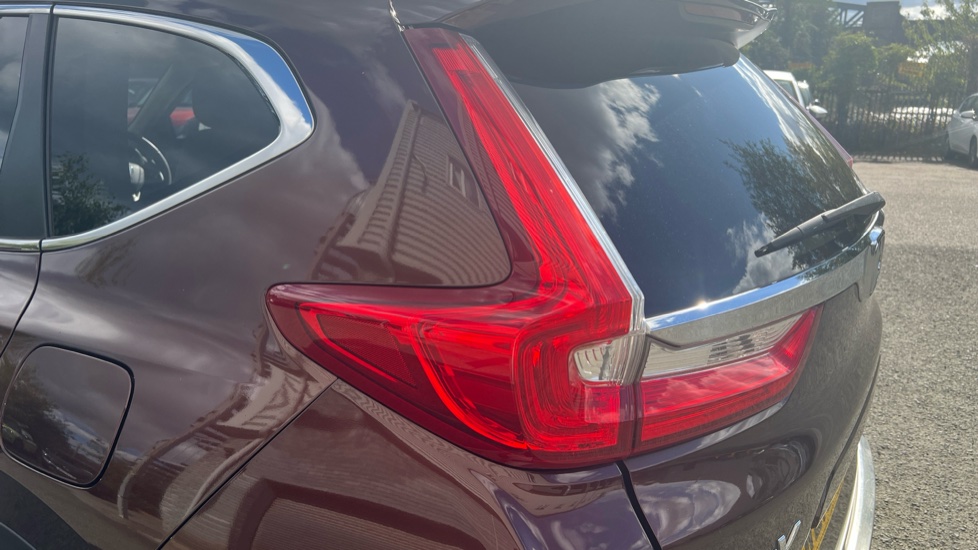Honda CR-V 1.5 VTEC Turbo SR 5dr Petrol Estate - Image 38
