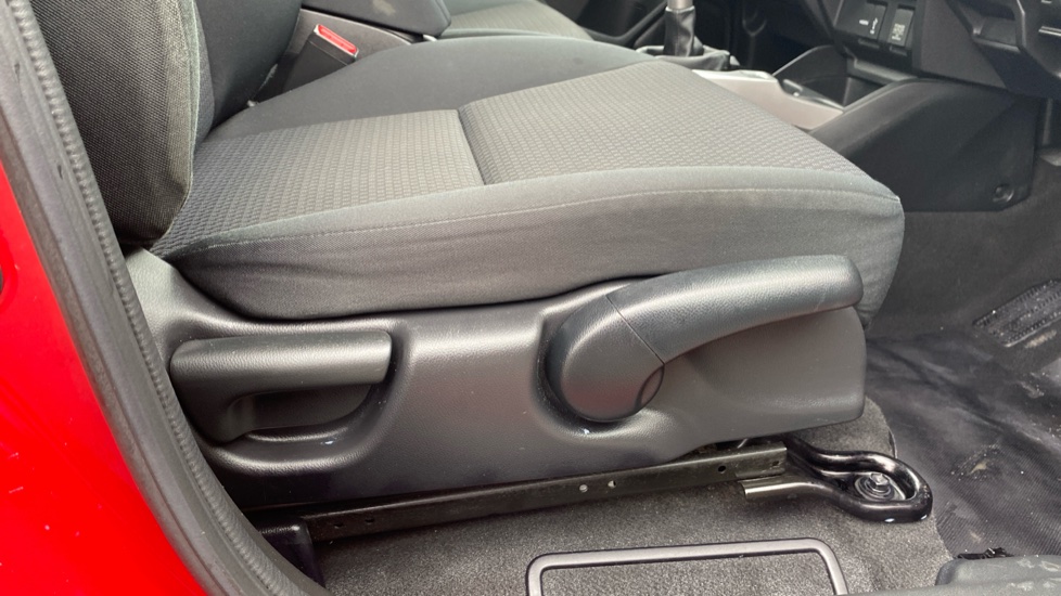 Honda Jazz 1.3 i-VTEC SE Navi 5dr Petrol Hatchback - Image 26