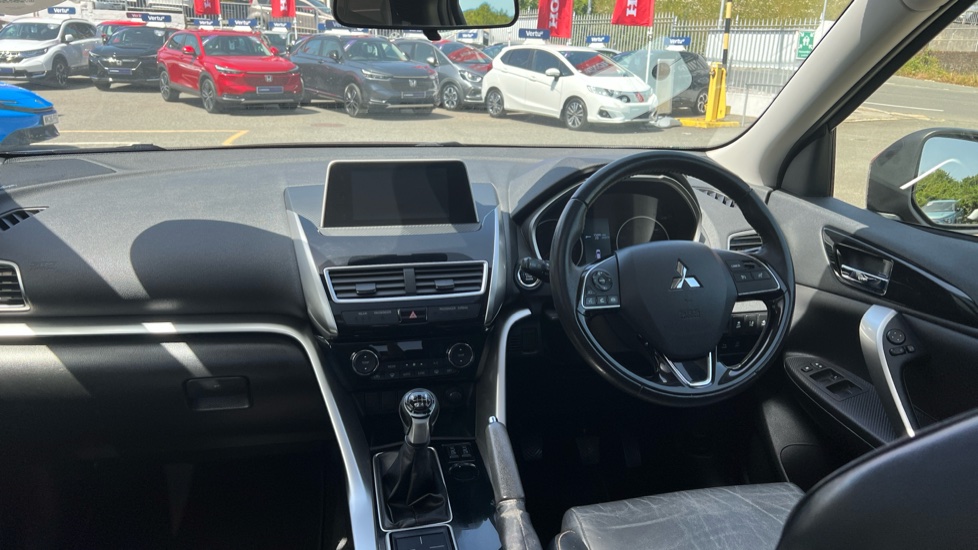Mitsubishi Eclipse Cross 1.5 4 5dr Petrol Hatchback - Image 10