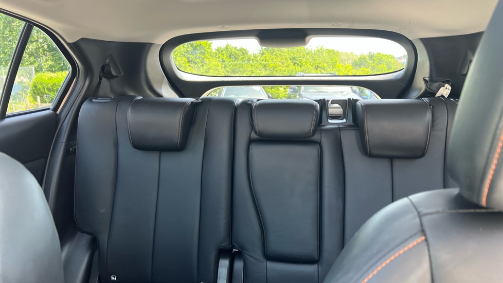 Mitsubishi Eclipse Cross 1.5 4 5dr Petrol Hatchback - Image 15