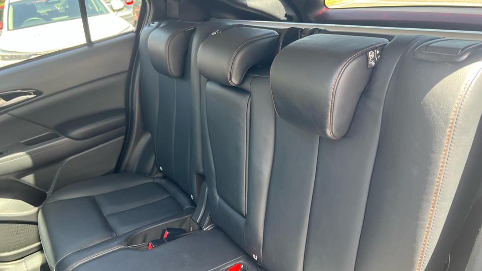 Mitsubishi Eclipse Cross 1.5 4 5dr Petrol Hatchback - Image 16
