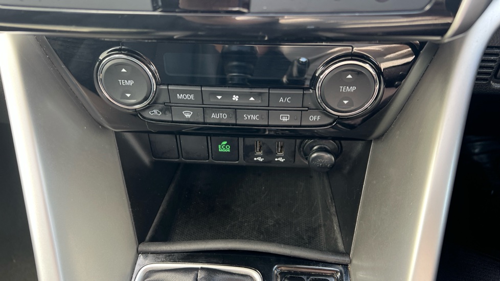 Mitsubishi Eclipse Cross 1.5 4 5dr Petrol Hatchback - Image 29