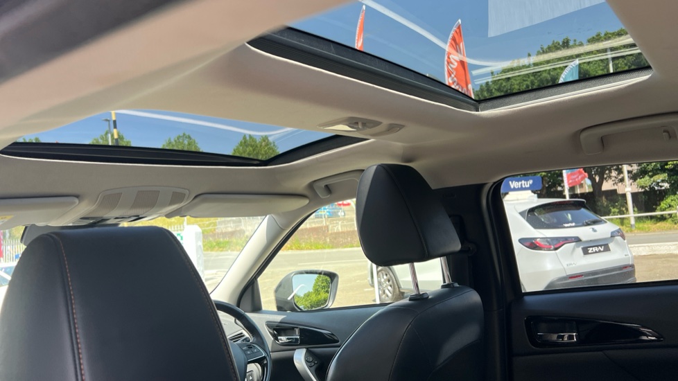 Mitsubishi Eclipse Cross 1.5 4 5dr Petrol Hatchback - Image 38