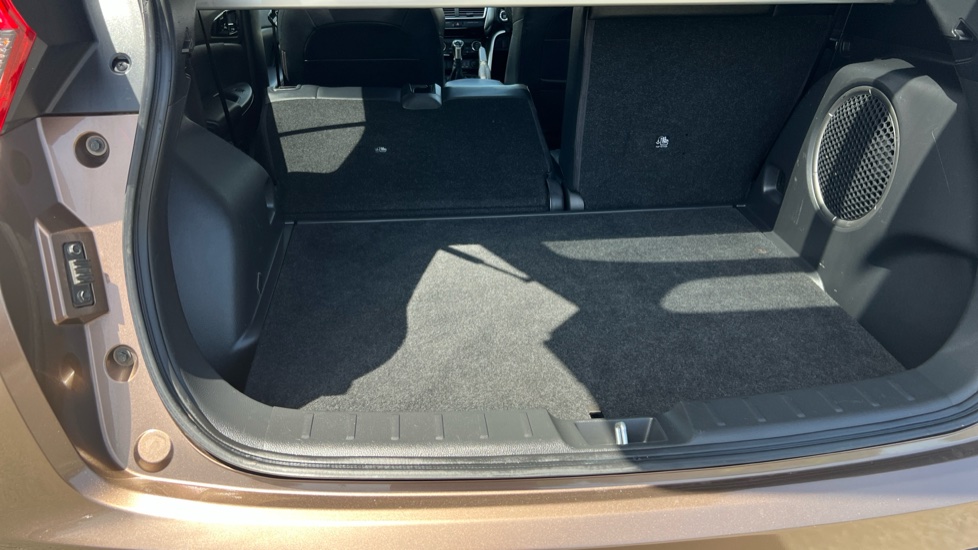 Mitsubishi Eclipse Cross 1.5 4 5dr Petrol Hatchback - Image 41