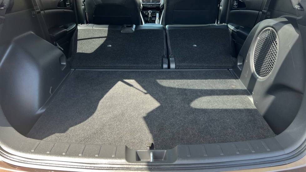 Mitsubishi Eclipse Cross 1.5 4 5dr Petrol Hatchback - Image 43